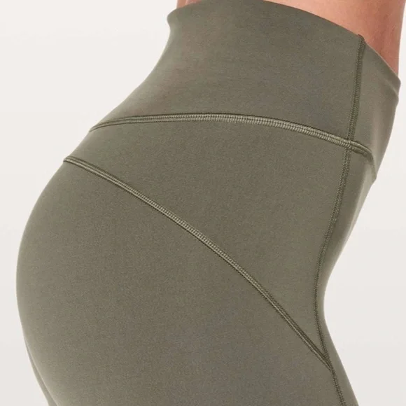 Lululemon In Movement Crop - Picture 5 of 9